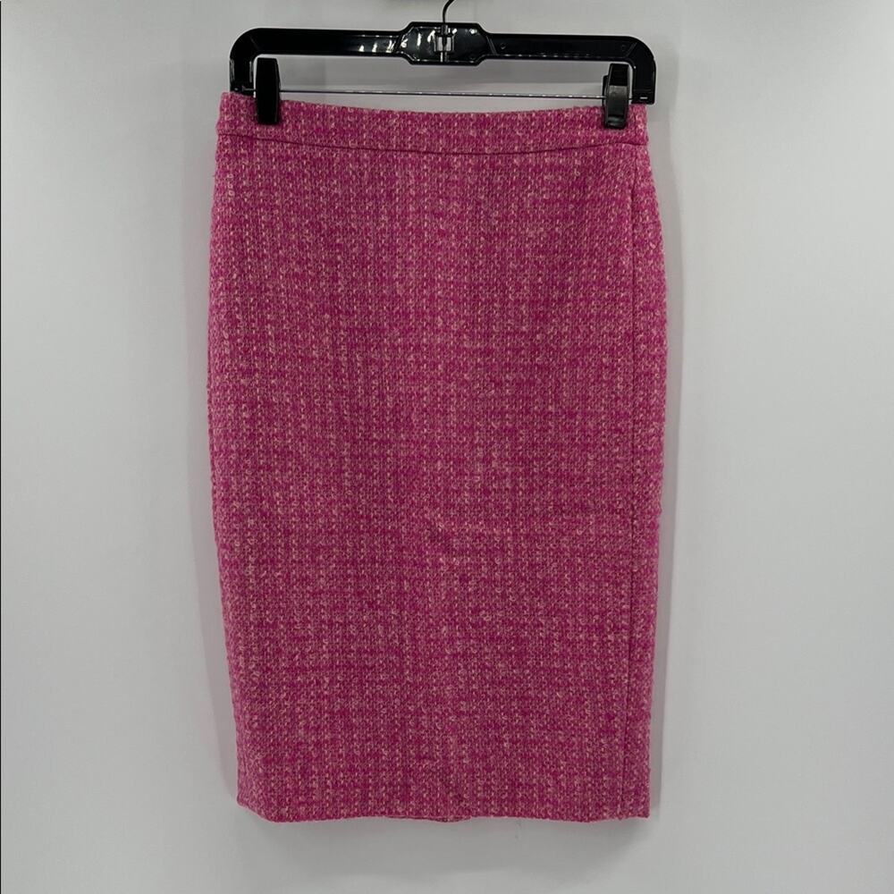 Pure Collection Moon Wool Tweed Pencil Skirt - Pink - 2